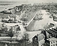 Dordrecht 1911 vanaf de Grote Kerk naar de Nieuwe Haven